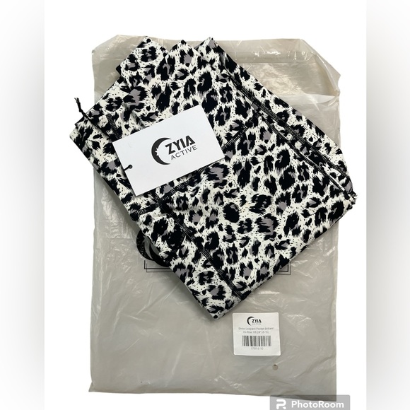 Snow Leopard Pocket Brilliant Hi-Rise 7/8 24” 8-10 ZYIA NWT - Picture 13 of 14